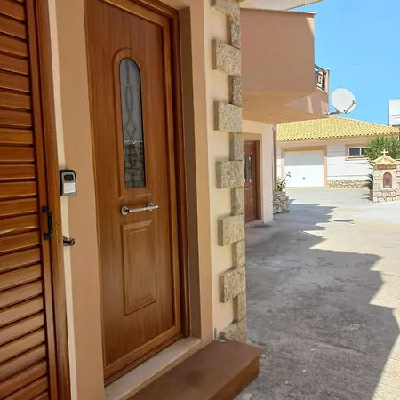 Sophie's Sunny Spot 3 Apartamento *